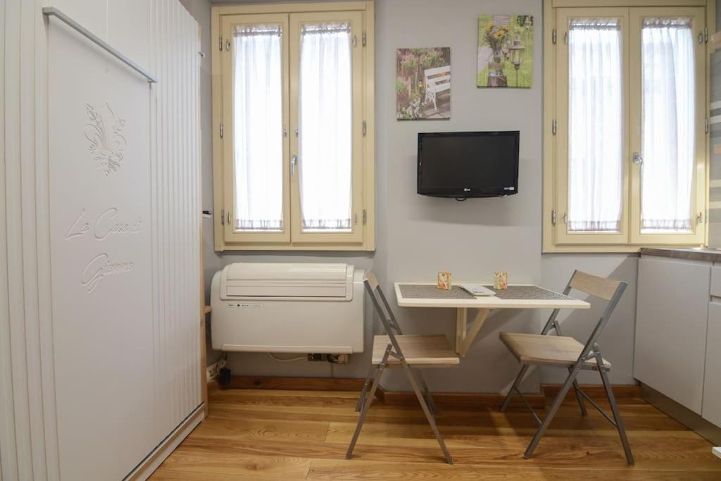Keys Of Italy - Sgiuseppe 18 - Monolocale Intimo E Conveniente A Santa Croce Apartment Florence Luaran gambar