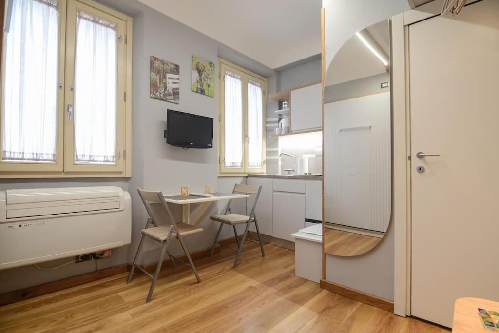 Keys Of Italy - Sgiuseppe 18 - Monolocale Intimo E Conveniente A Santa Croce Apartment Florence Luaran gambar